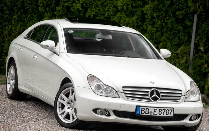 samochody osobowe Mercedes-Benz CLS cena 42900 przebieg: 240000, rok produkcji 2007 z Radom